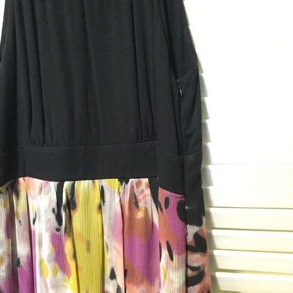 SAKS Fifth Ave halter dress size 8 - Picture 2 of 7